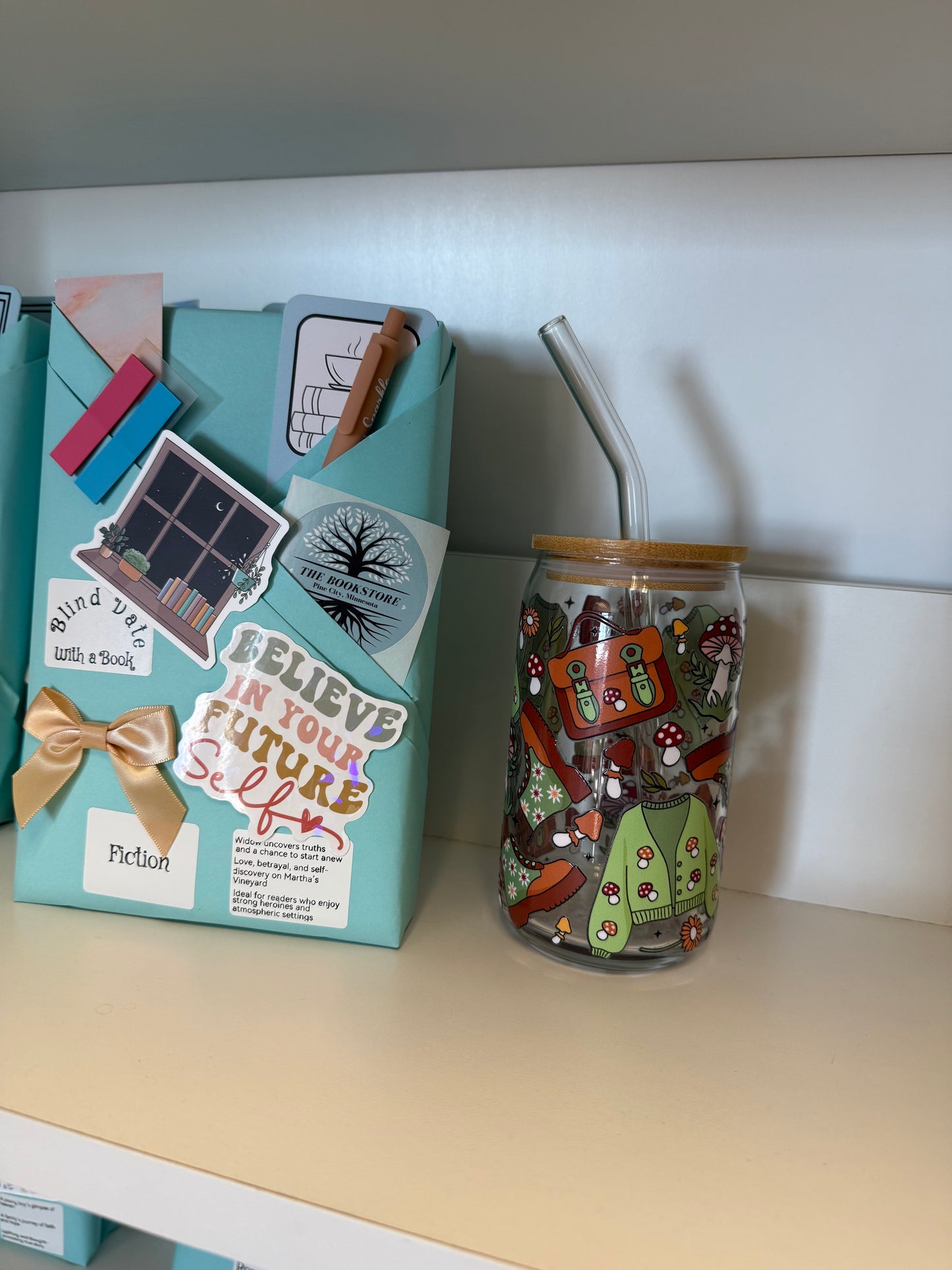 Glass Tumblers with Lids and Straws Full Wrap