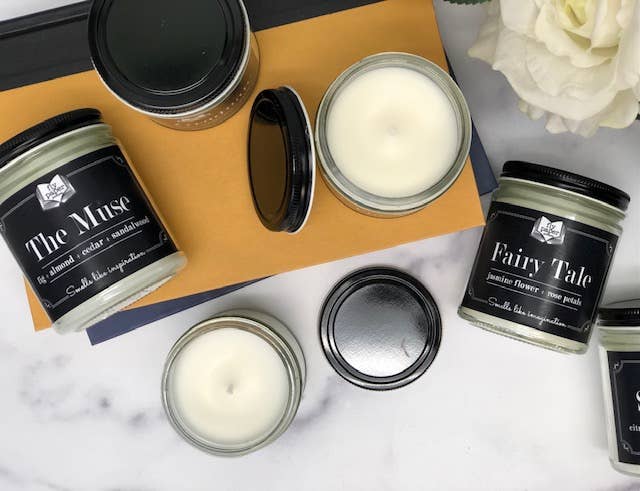 Bibliophile 9oz Hand Crafted Literary Glass Soy Candle