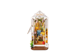Garden House Book Nook